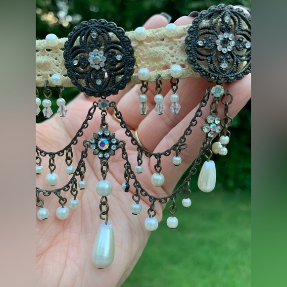 Crystal and Pearl Drape Arm Band - Picture 7 of 9